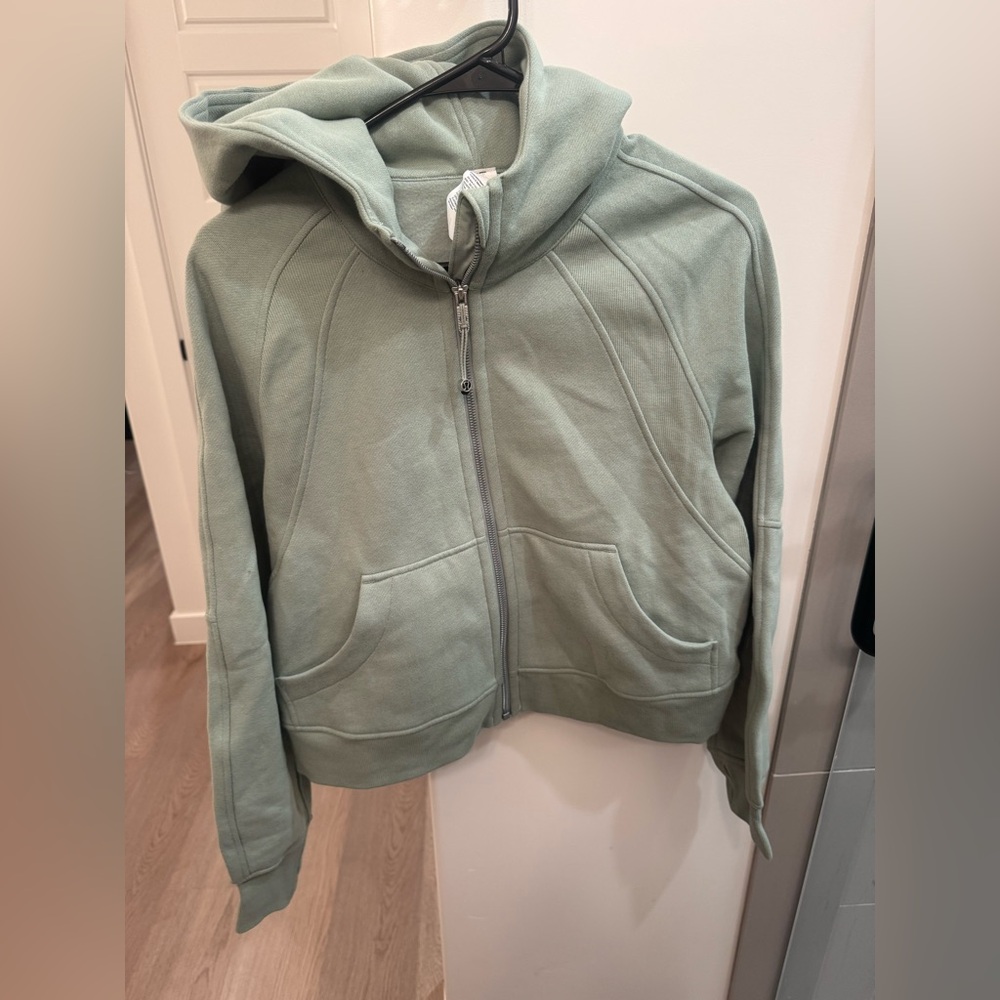 Lululemon Athletica scuba oversized Sage Green NWT